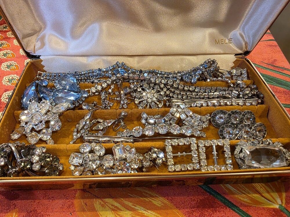 Vintage Rhinestone Jewelry Lot 36 pieces